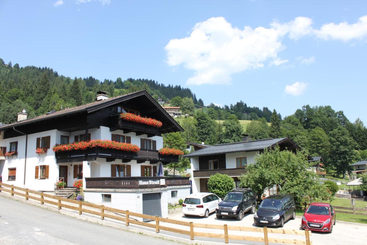Haus Straif Lägenhet Brixen im Thale Exteriör bild